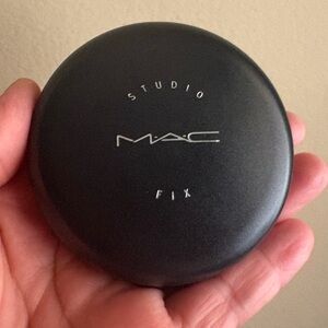 MAC Studio Fix Powder Plus Foundation C3 I tried once no box .